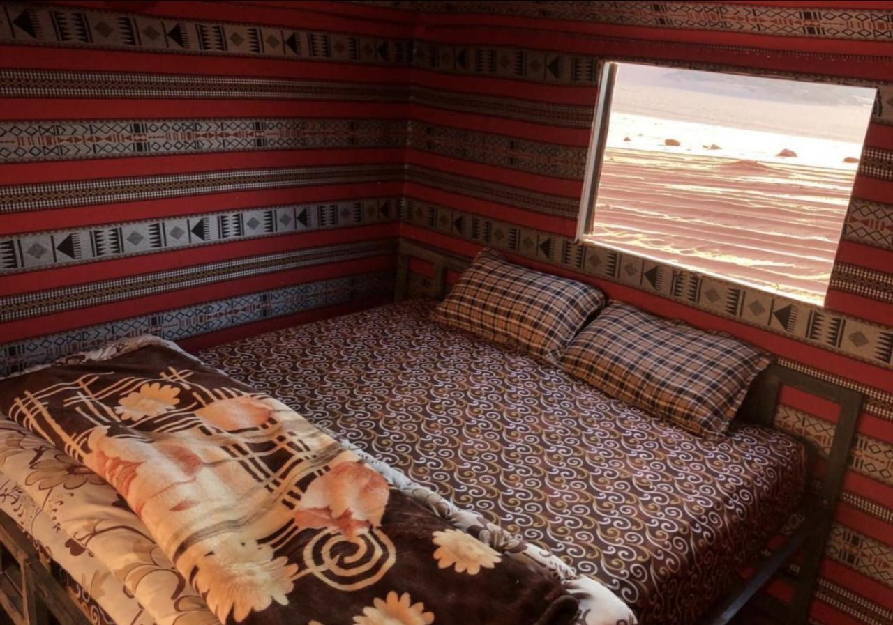 Wadi Rum Camels Camp Exterior photo